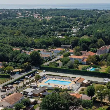 Mobil 4 Personnes Avec Terrasse à Dolus-d'oléron - Api-1-52-1442 * Dolus d'Oléron