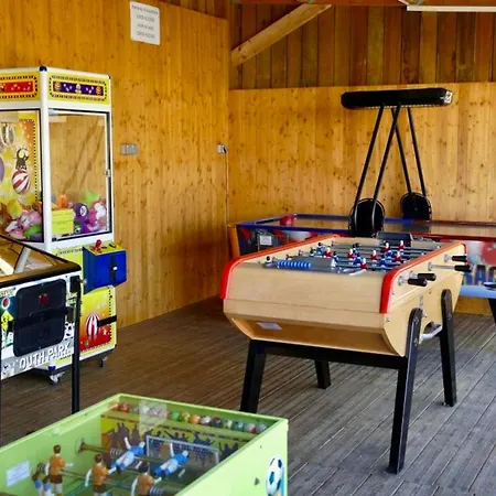 Mobil 4 Personnes Avec Terrasse A - Api-1-52-1442 Dolus-d'Oleron