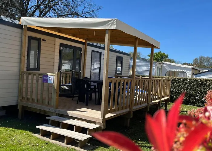 Campsite Mobil 4 Personnes Avec Terrasse A - Api-1-52-1442 *