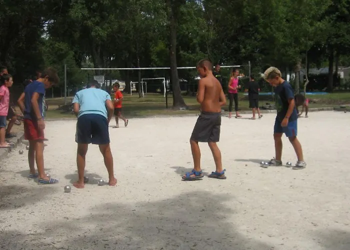 Mobil 4 Personnes Avec Terrasse à Dolus-d'oléron - Api-1-52-1442 *